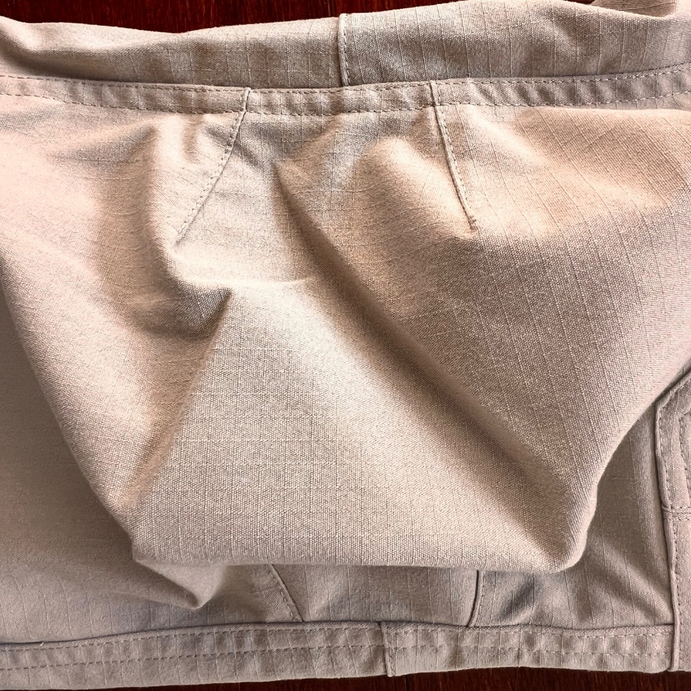 Under Armour Storm tactical pants size 8 - Picture 3 of 7
